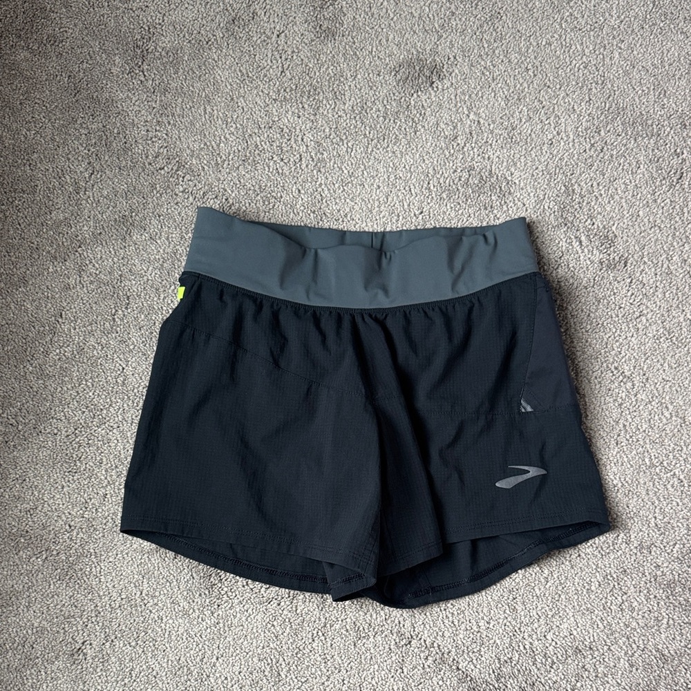 Brooks Women's Black Athletic Shorts with Gray Waistband